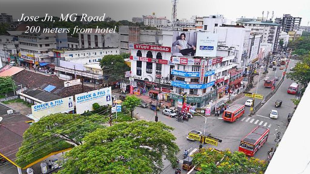 Hotel Archana Inn Kochi Exterior foto
