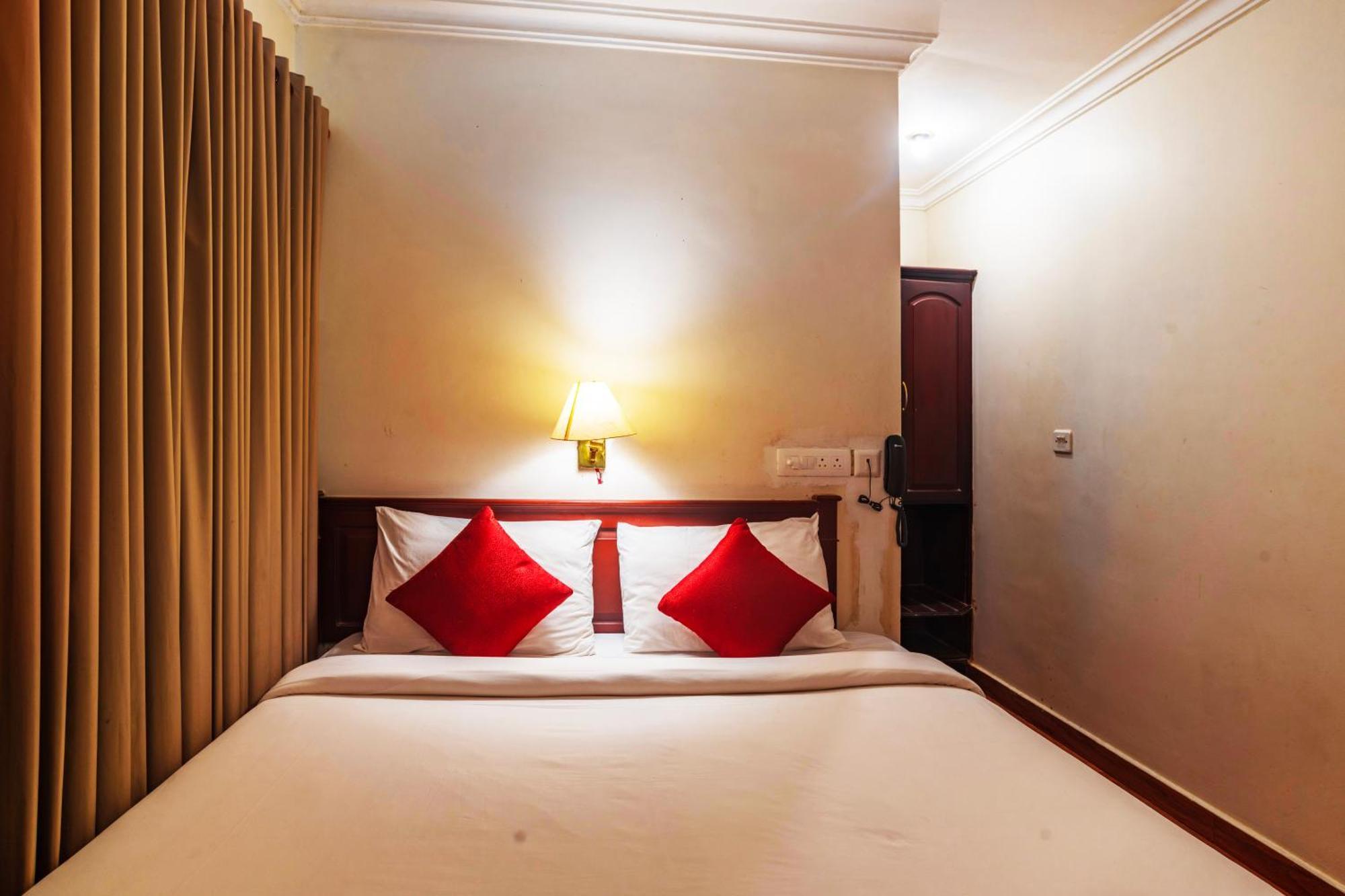 Hotel Archana Inn Kochi Zimmer foto