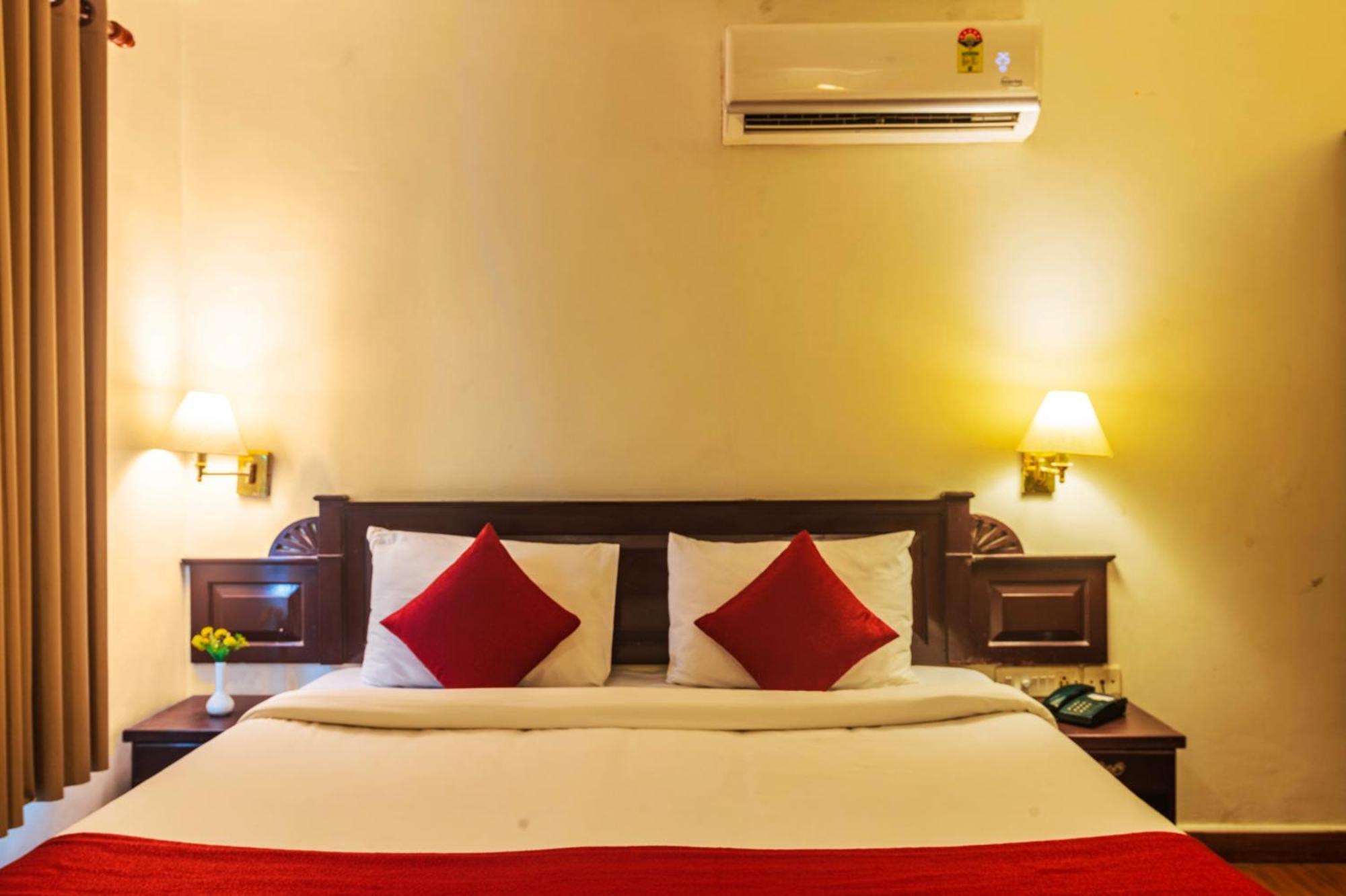 Hotel Archana Inn Kochi Zimmer foto